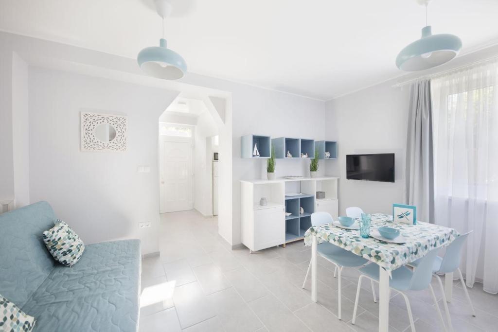 Topart Apartman I บาลาตอนเฟนีแวช ภายนอก รูปภาพ
